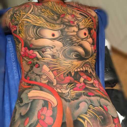 tatouage japonais dragon dos 4