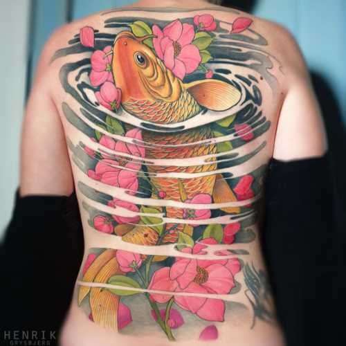 105 tatouage japonais carpe